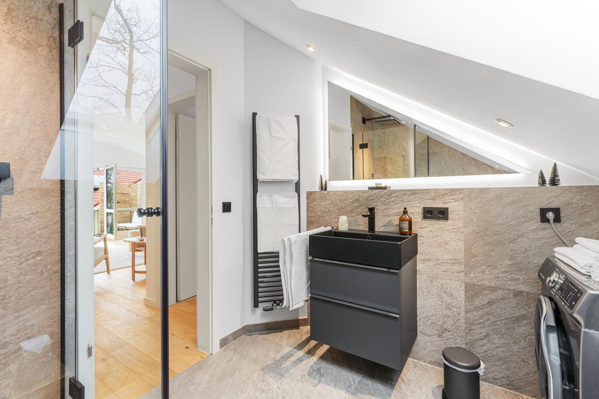 Hot! Design Loft