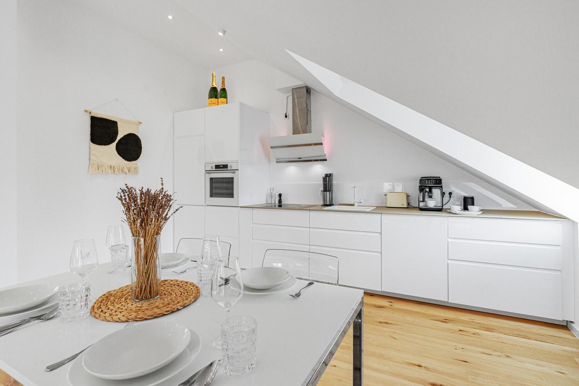 Apartment Hot! Design Loft